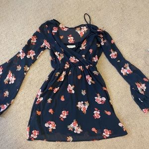 Abercrombie & Fitch flower flowy blouse